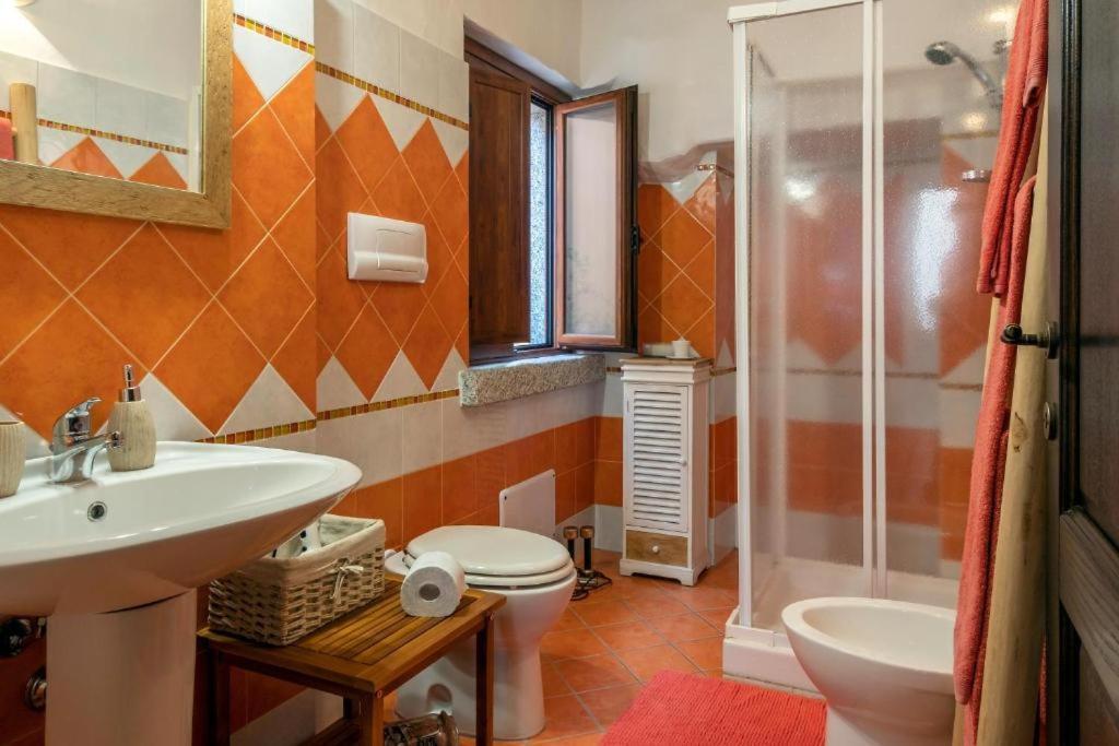 Hotel Amsicora 8 LT Olbia Habitación foto