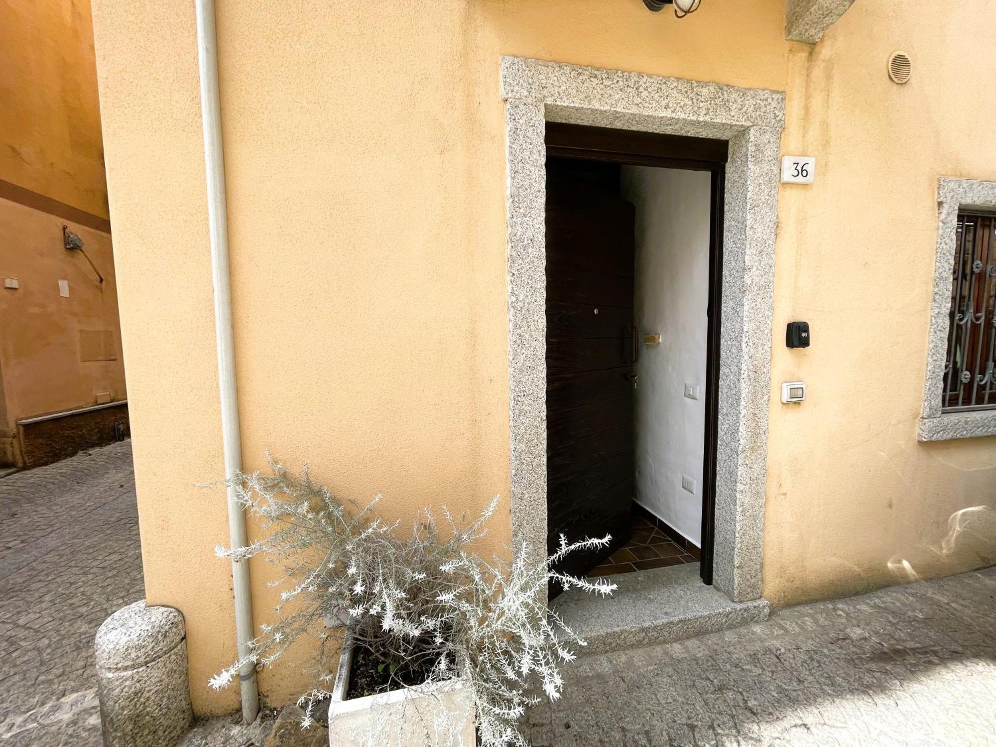Hotel Amsicora 8 LT Olbia Exterior foto